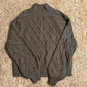 American Eagle sweater